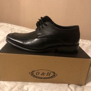 Boy dress shoes